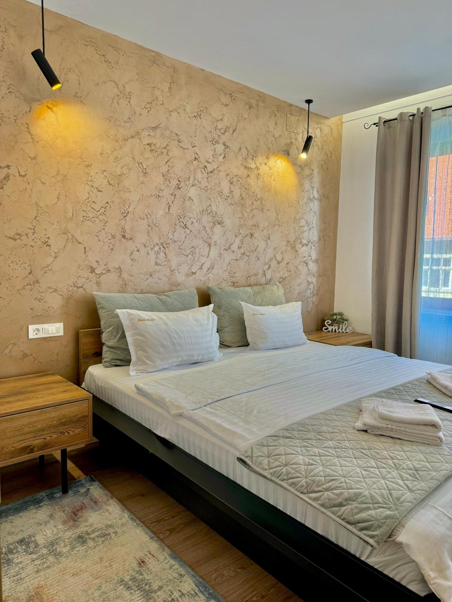 Blancris Boutique Apartment บราชอฟ ภายนอก รูปภาพ