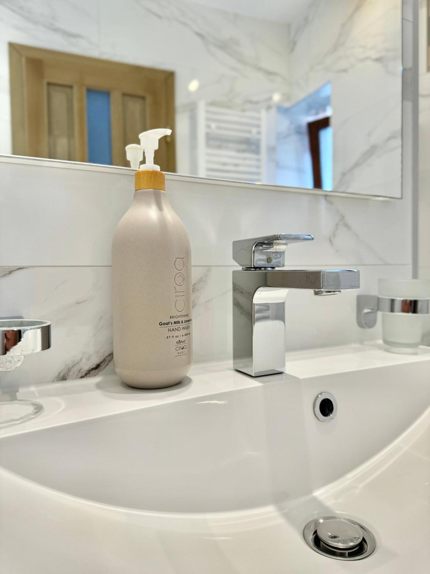 Blancris Boutique Apartment บราชอฟ ภายนอก รูปภาพ