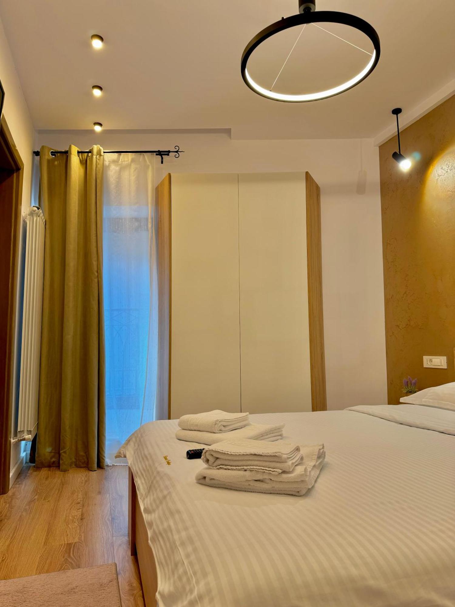 Blancris Boutique Apartment บราชอฟ ภายนอก รูปภาพ