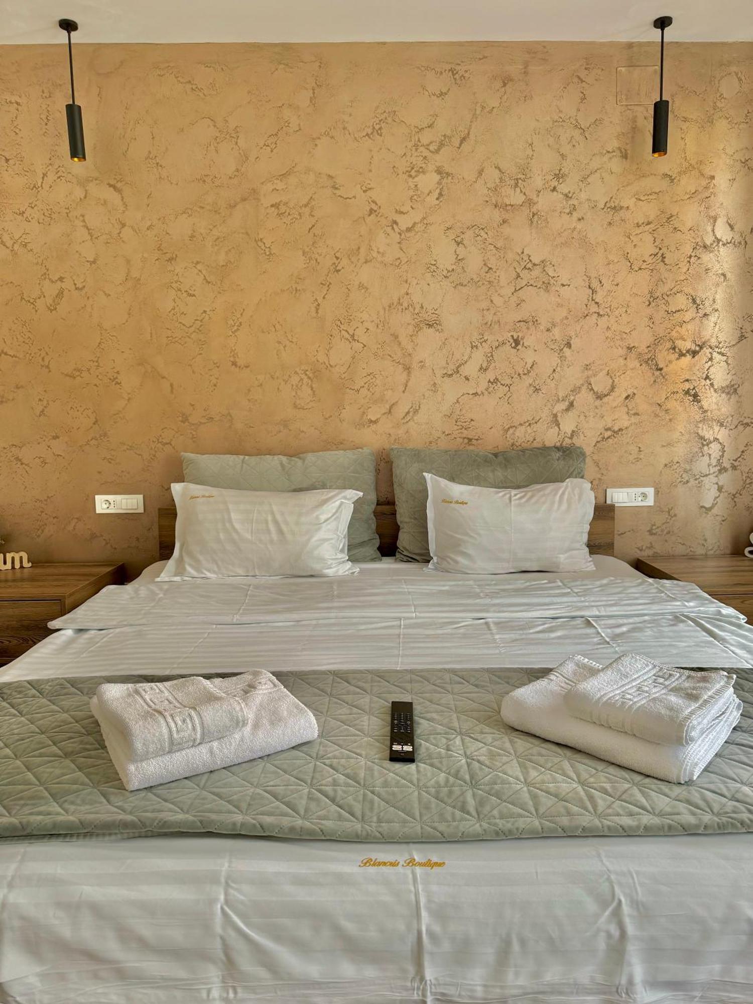 Blancris Boutique Apartment บราชอฟ ภายนอก รูปภาพ