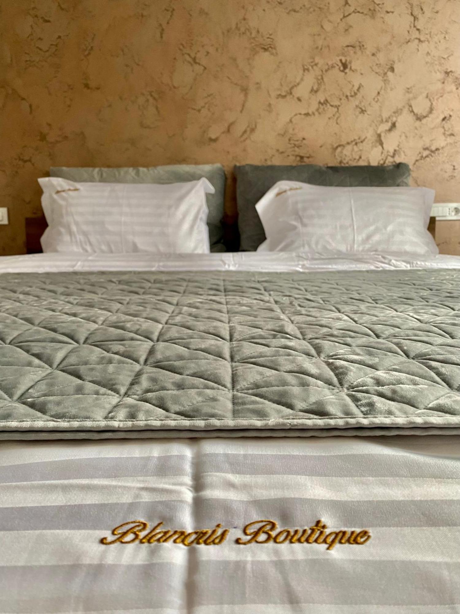 Blancris Boutique Apartment บราชอฟ ภายนอก รูปภาพ